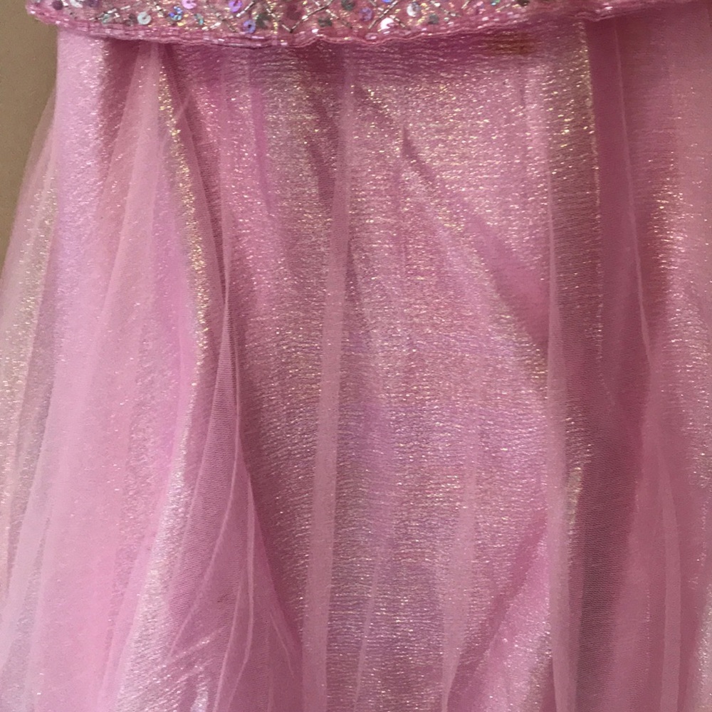 Dress - Picture 2 of 5